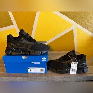 ADIDAS BLACK ADIFOM FLUX SHOES SIZE 6 ($130 Retail)